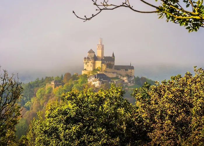 Sonnenblume - B615 By Interhome *